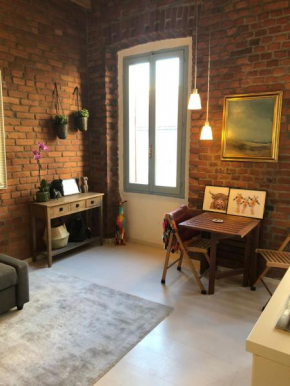 Lovely apartment near Bocconi Ripamonti